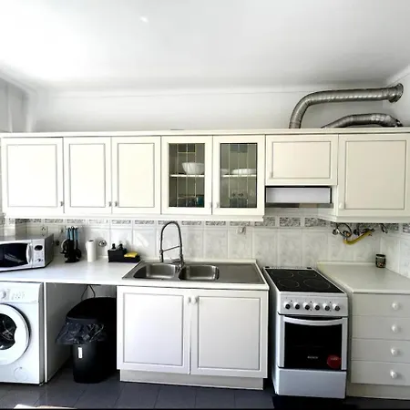 فندق Airport And Bus Station