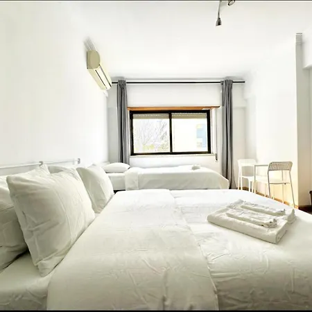 Hotel Airport And Bus Station *